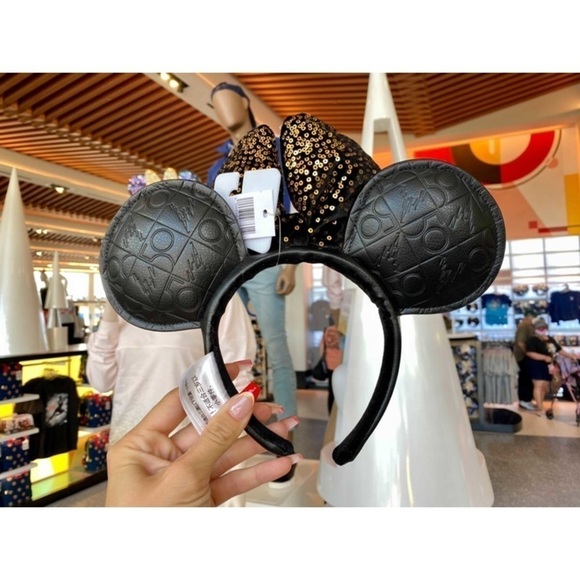 Walt Disney World 50th Anniversary Minnie Mouse Ear Headband for Adults - Picture 9 of 15